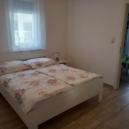 Orchidea Apartman Mosonmagyaróvár Eksteriør billede