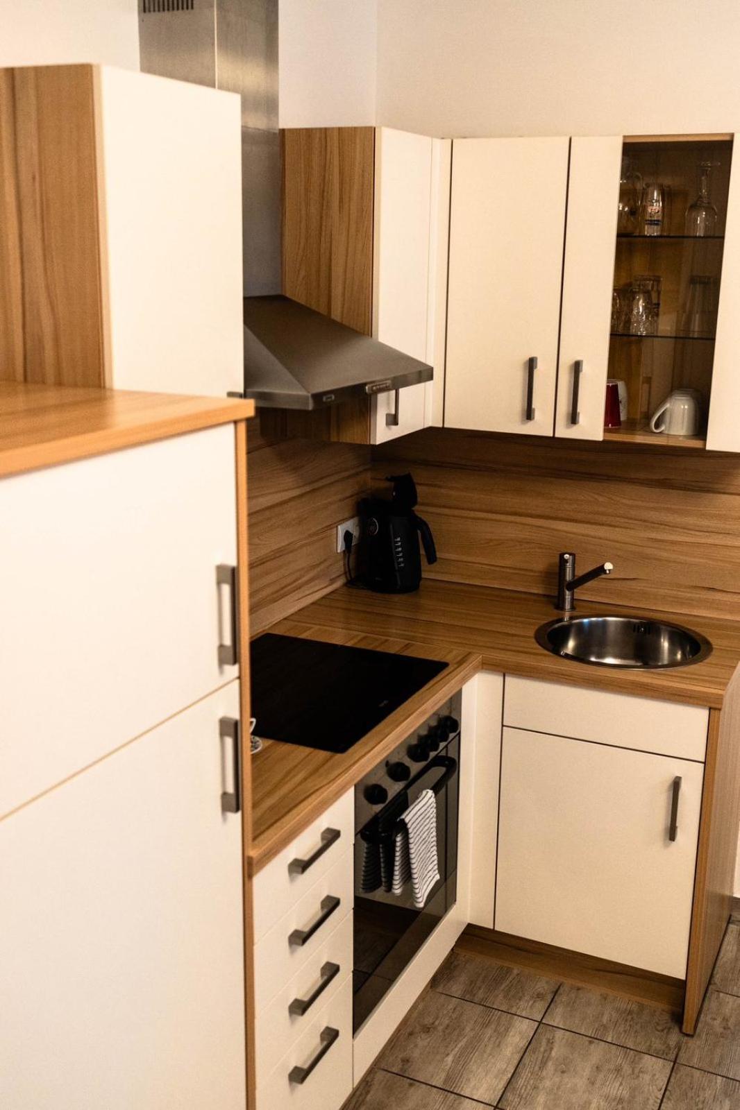 Orchidea Apartman Mosonmagyaróvár Eksteriør billede